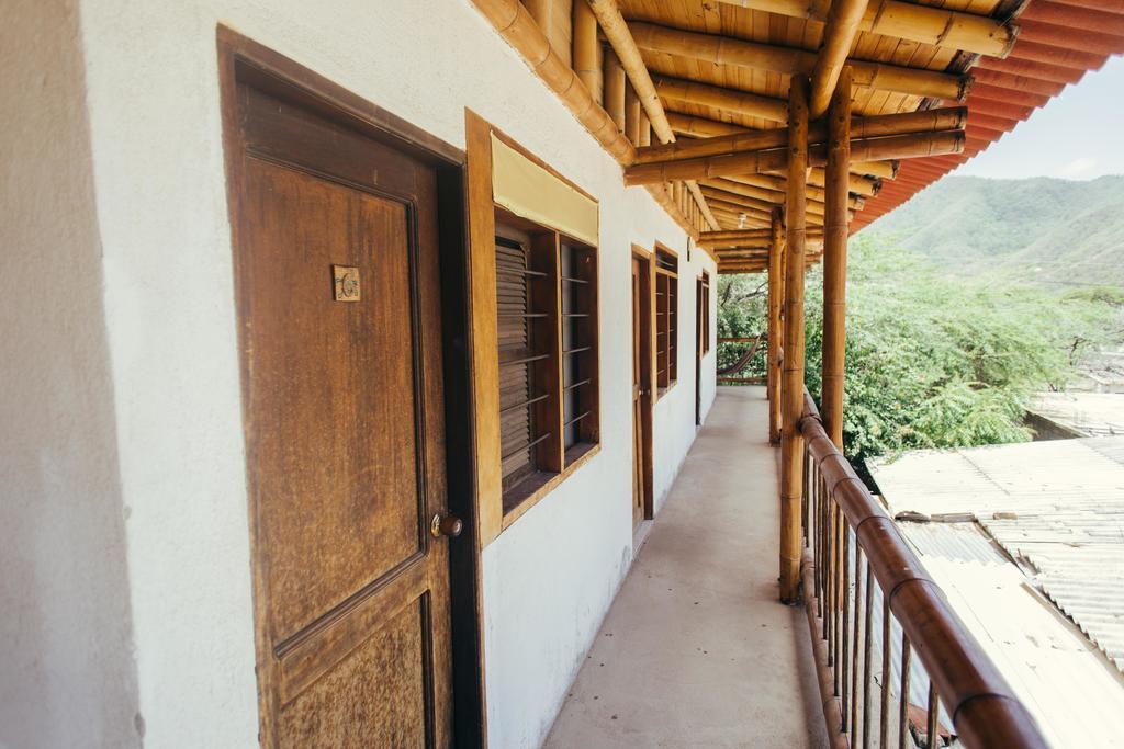 La Tortuga Hostel Taganga Exterior foto